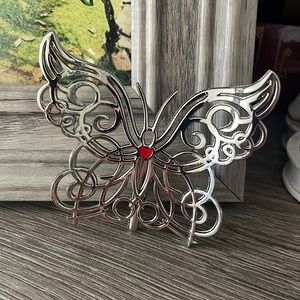 Butterfly Clip